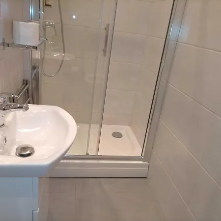 Lägenhet Cozy Place In Kraków